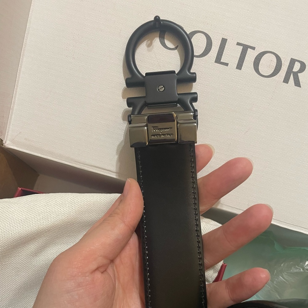 Salvatore Ferragamo Logo Belt Male shiny calf leather